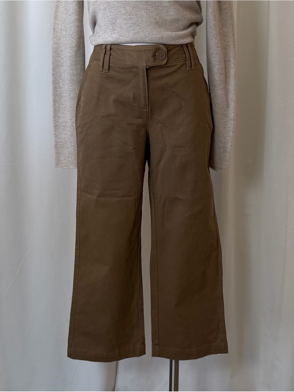 Vintage 1990s Talbots Petites Brown wide leg pants.